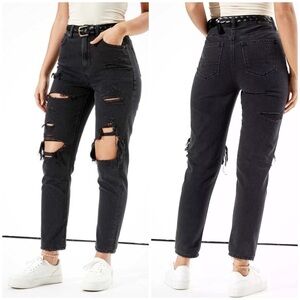 AMERICAN EAGLE Black Distressed Mom Jeans